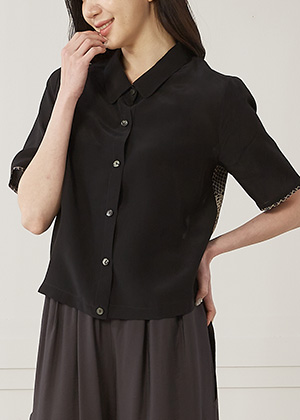 브랜드JK 인견 카라 배색 블라우스(블랙)