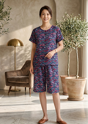 여성용 반팔 인견 상하세트 (곤색가든)