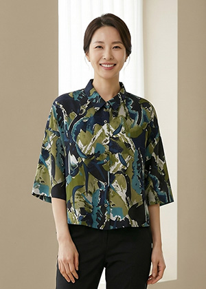 연진BL - 풍기인견 칠부소매 블라우스(카키)